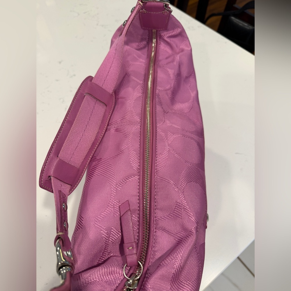 Coach Pink Signature Hobo Bag - Picture 6 of 16
